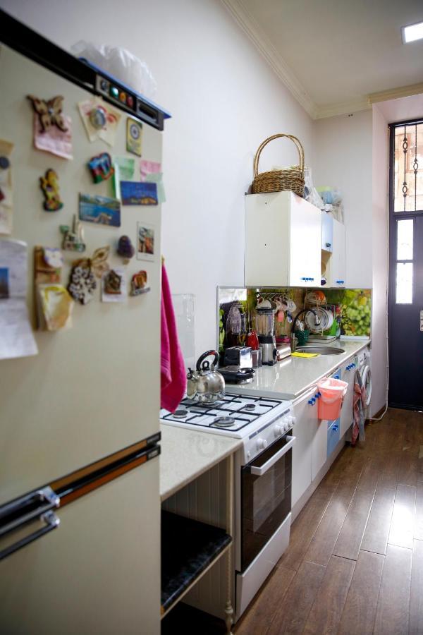 Apartment On Chubinashvili 30 Тбилиси Екстериор снимка
