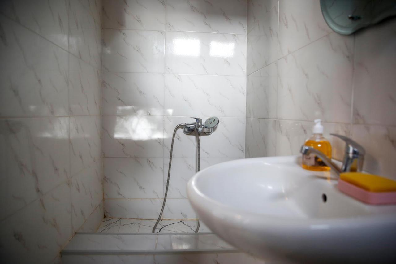 Apartment On Chubinashvili 30 Тбилиси Екстериор снимка